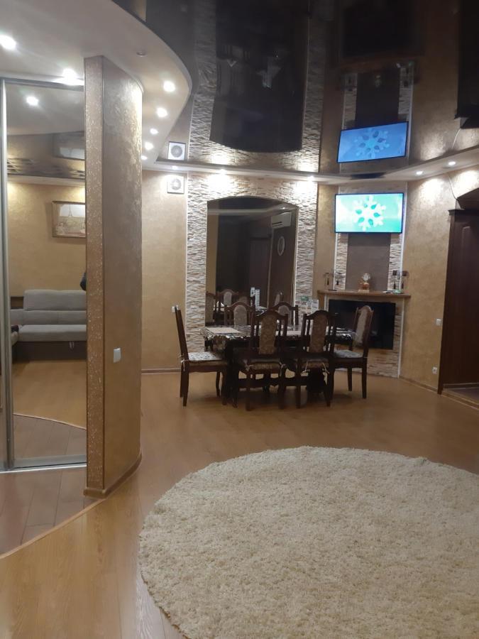 Lux Apartment City Center Nikolayev Bagian luar foto
