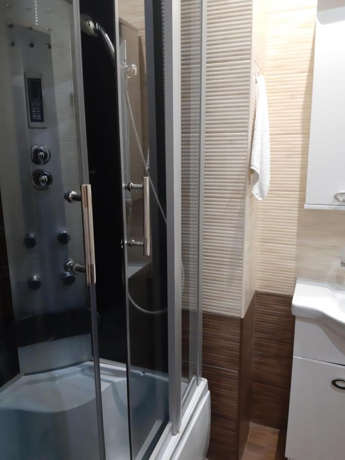 Lux Apartment City Center Nikolayev Bagian luar foto