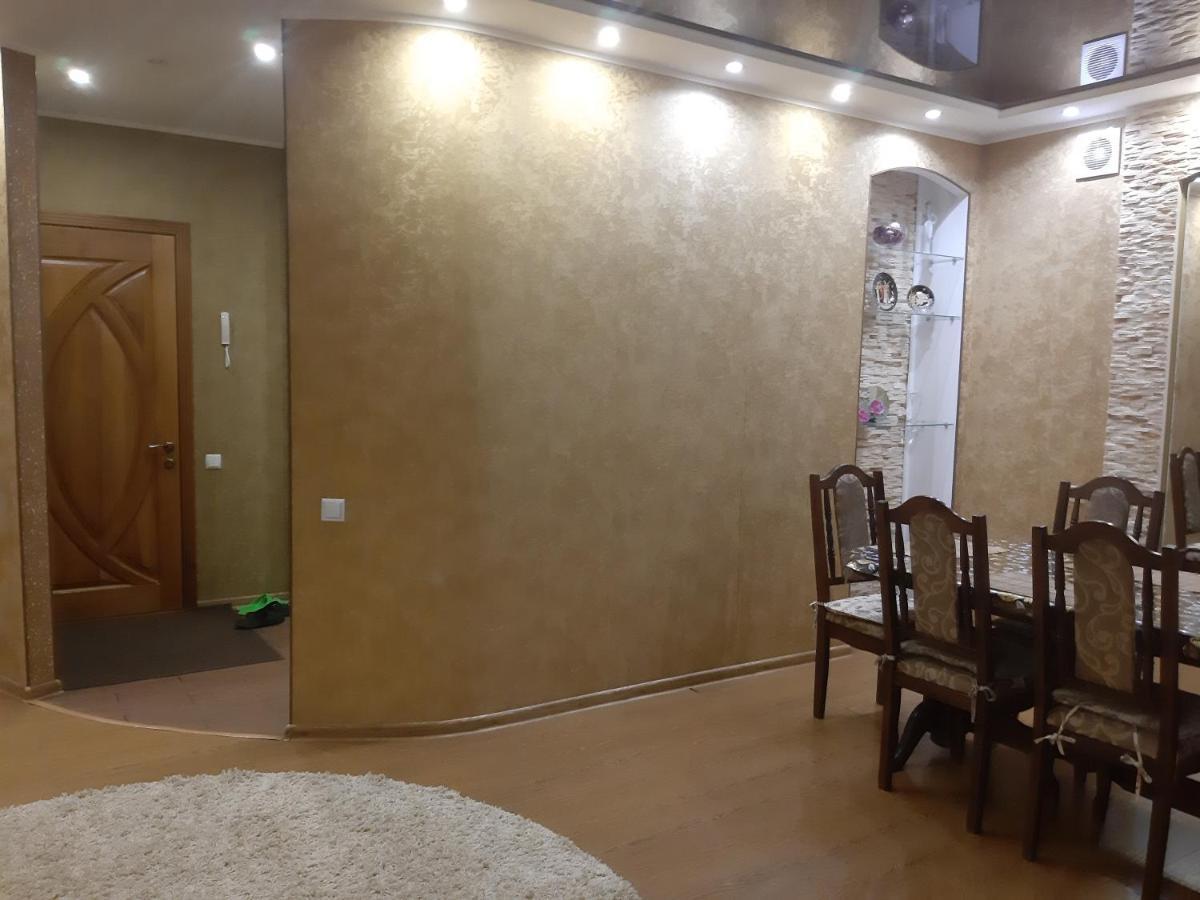 Lux Apartment City Center Nikolayev Bagian luar foto